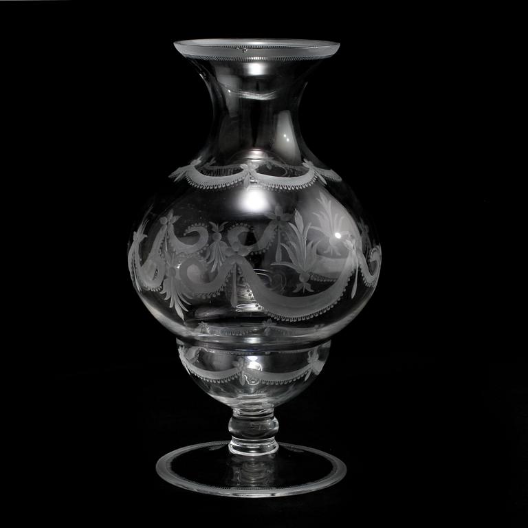 VAS, glas, Edward Hald, Orrefors, 1900-talets andra kvartal.