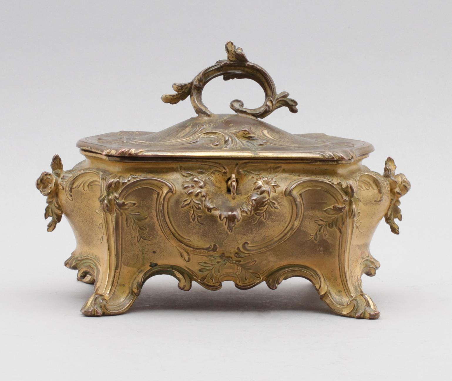 SKRIN, patinerad brons, rokokostil, 1800-talets andra hälft.