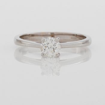 RING, 18K vitguld och diamant ca 0.53 ct.
