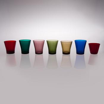 A set of 10 glasses, including model 