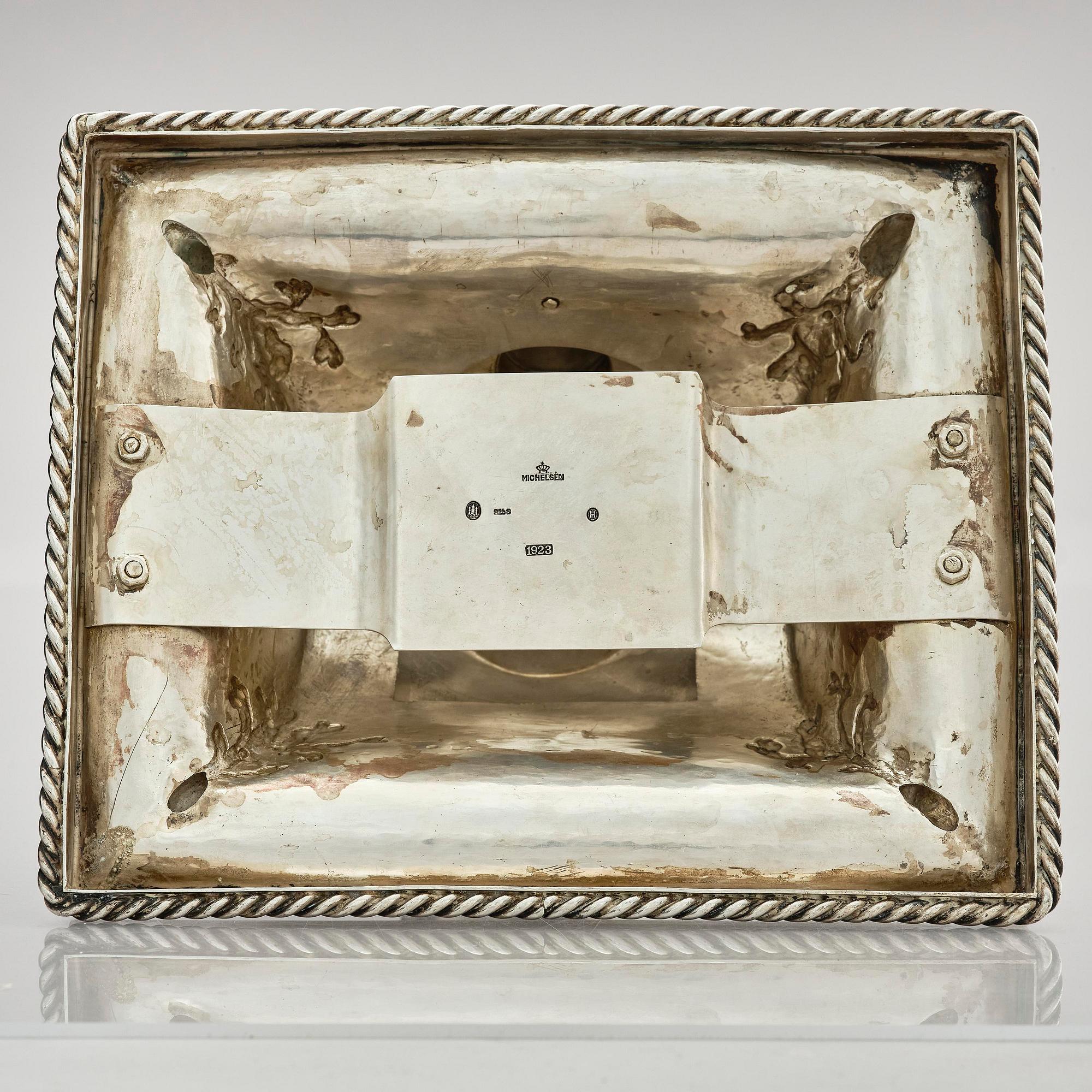 Firma Anton Michelsen, skulptur, sterling silver, Köpenhamn 1923.