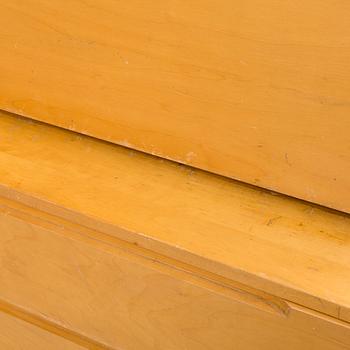 Alvar Aalto, A late 1940s secretaire for O.Y. Huonekalu- ja Rakennustyötehdas A.B. Finland.