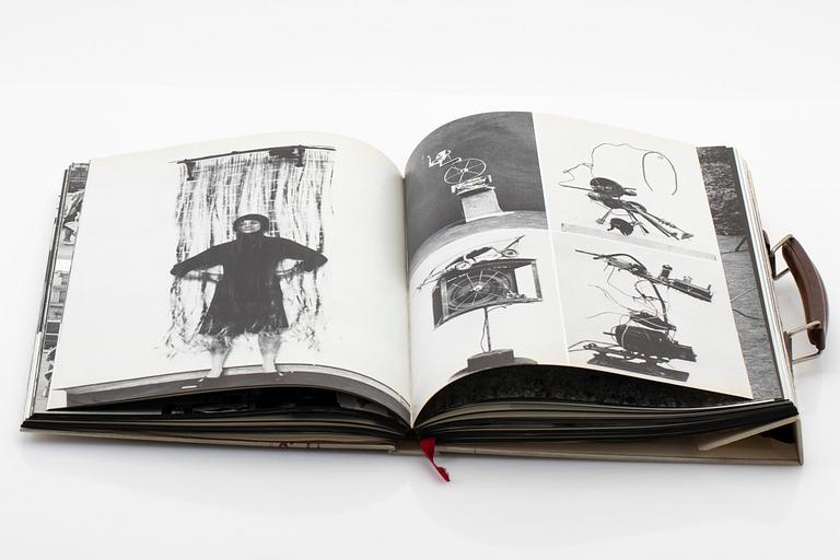 BOOK, "Méta", Jean Tinguely by Pontus Hultén, Moderna Museet, 1972.