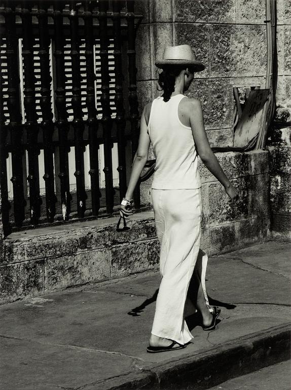 Ewa-Mari Johansson, "Woman dressed in white".