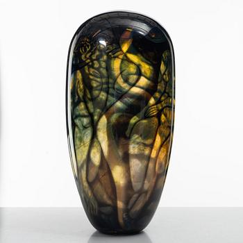 Eva Englund, a graal glass vase, Orrefors 1989.