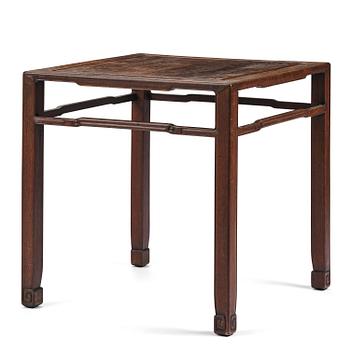 1011. A hardwood table, Qing dynasty.