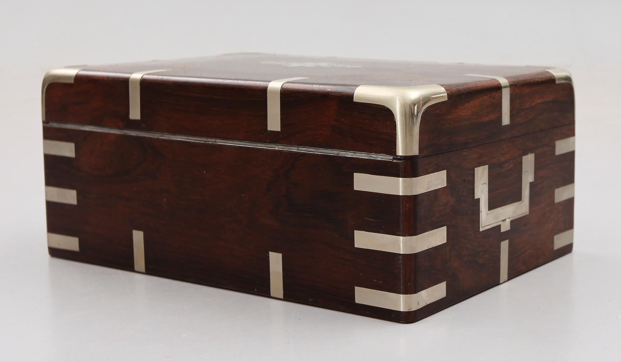 RESESCHATULL, Jakaranda, omkring 1900.