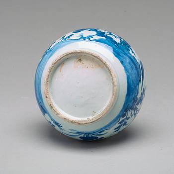 A blue and white vase, Ming dynasty, Wanli (1572-1623).