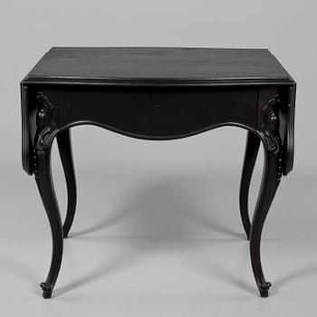 KLAFFBORD, rokokostil, 1900-talets första del.