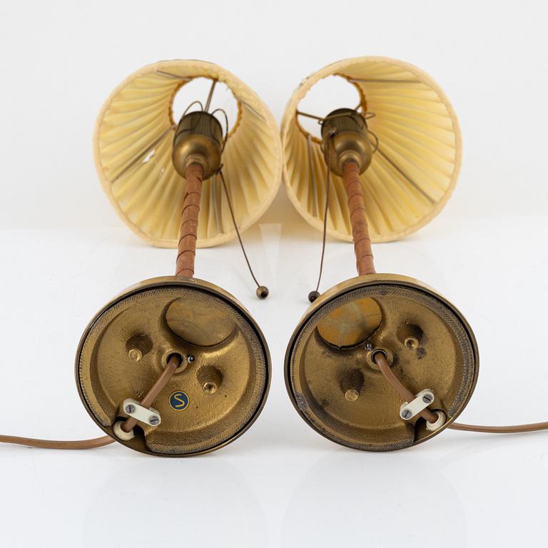 Einar Bäckström, a pair of table lights, mid 20th Century.