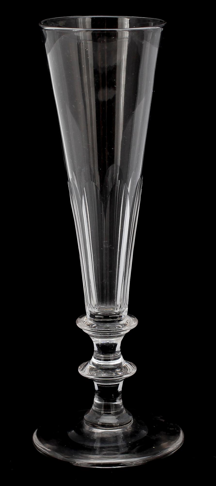 CHAMPAGNESTRUTAR, 12 st, glas, 1800-tal.