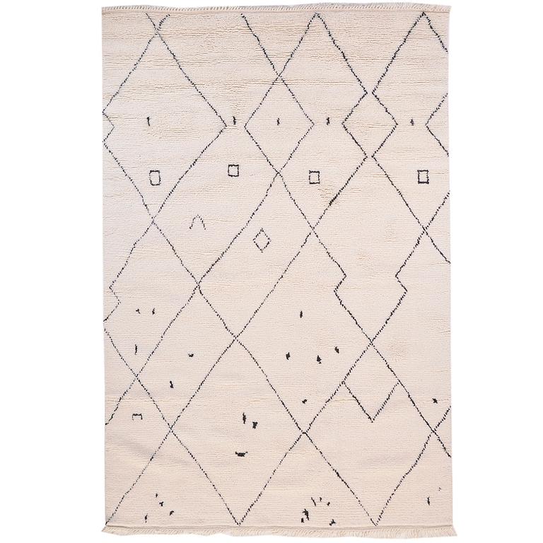 A Moroccan design carpet, 300 x 200 cm.