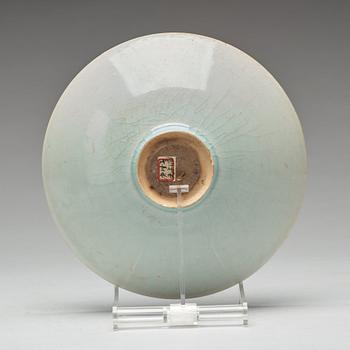 A celadon glazed bowl, Song dynasty (960-1279).