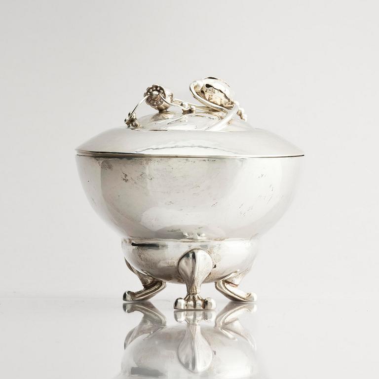 Georg Jensen, a silver bowl with lid, 'Blossom', design no 126, Copenhagen circa 1915-1921.
