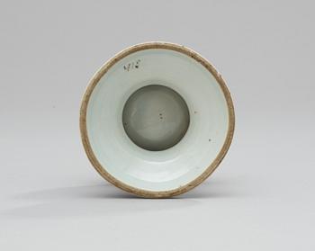 An imari salt, Qing dynasty, Kangxi (1662-1722).