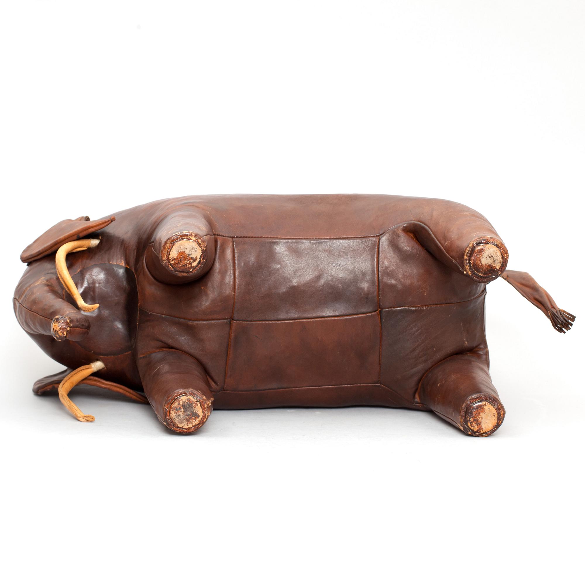 FOTPALL, Dimitri Omersa o C:o, för bl a Svenskt tenn.