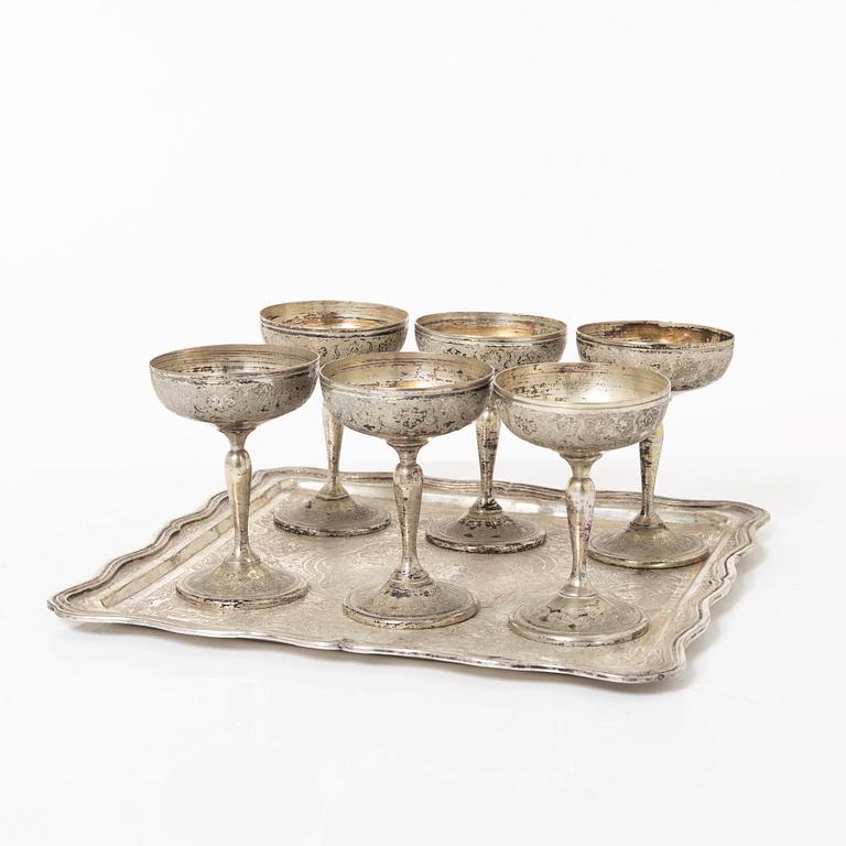 Cocktailglas, 6 st, samt bricka, silver, Iran, 1900-tal.