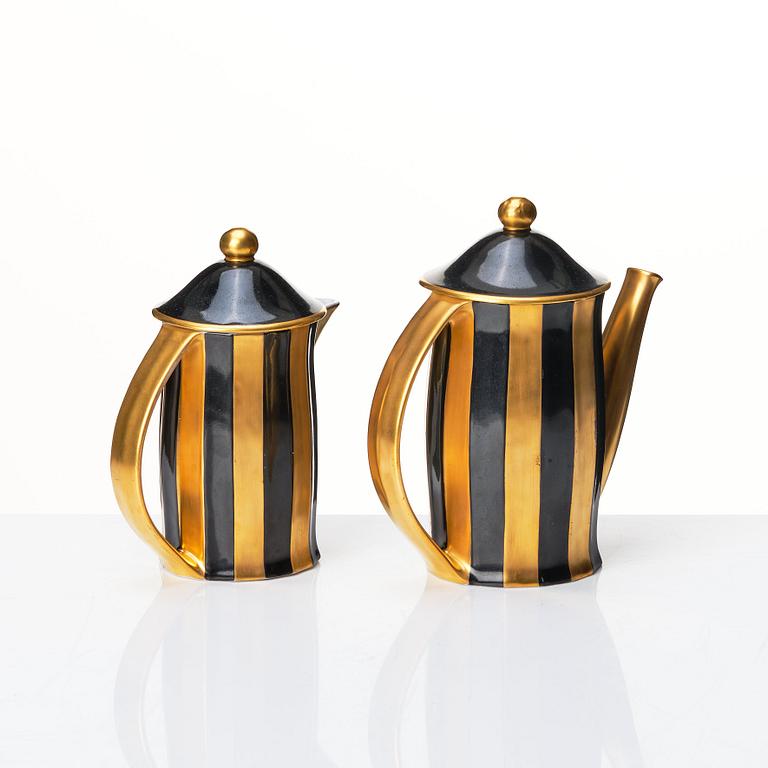 Josef Hoffmann, a 5 pieces porcelain coffee service, ed. Wiener Porzellan Manufaktur Josef Böck, Pfeiffer & Löwenstein, 1910s.