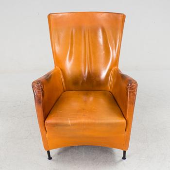 A 'Windy' leather armchair from Montis, Holland, second half of the 20th Century.