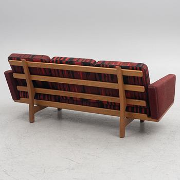 Hans J. Wegner, sofa "GE236" Getama, Gedsted, Denmark, 1960s.