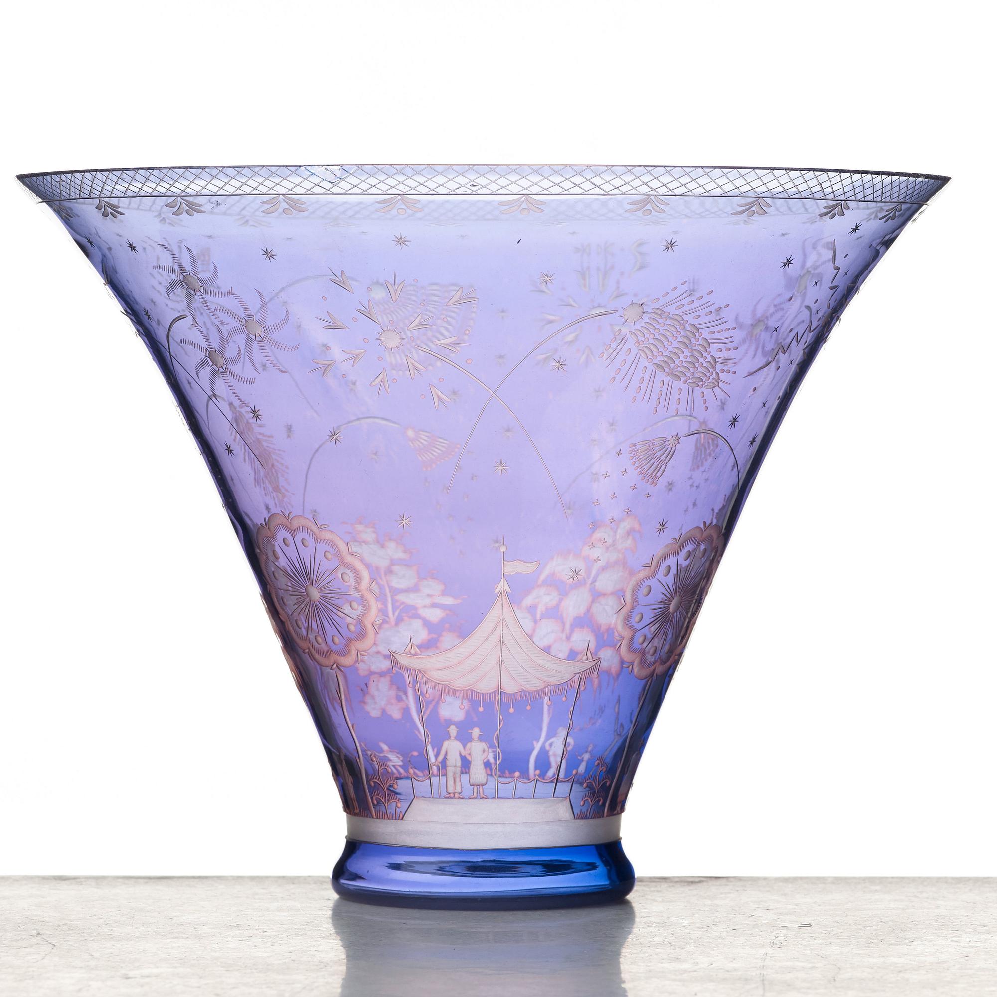 Edward Hald, an engraved glass bowl "Fireworks", Orrefors, Sweden 1945.
