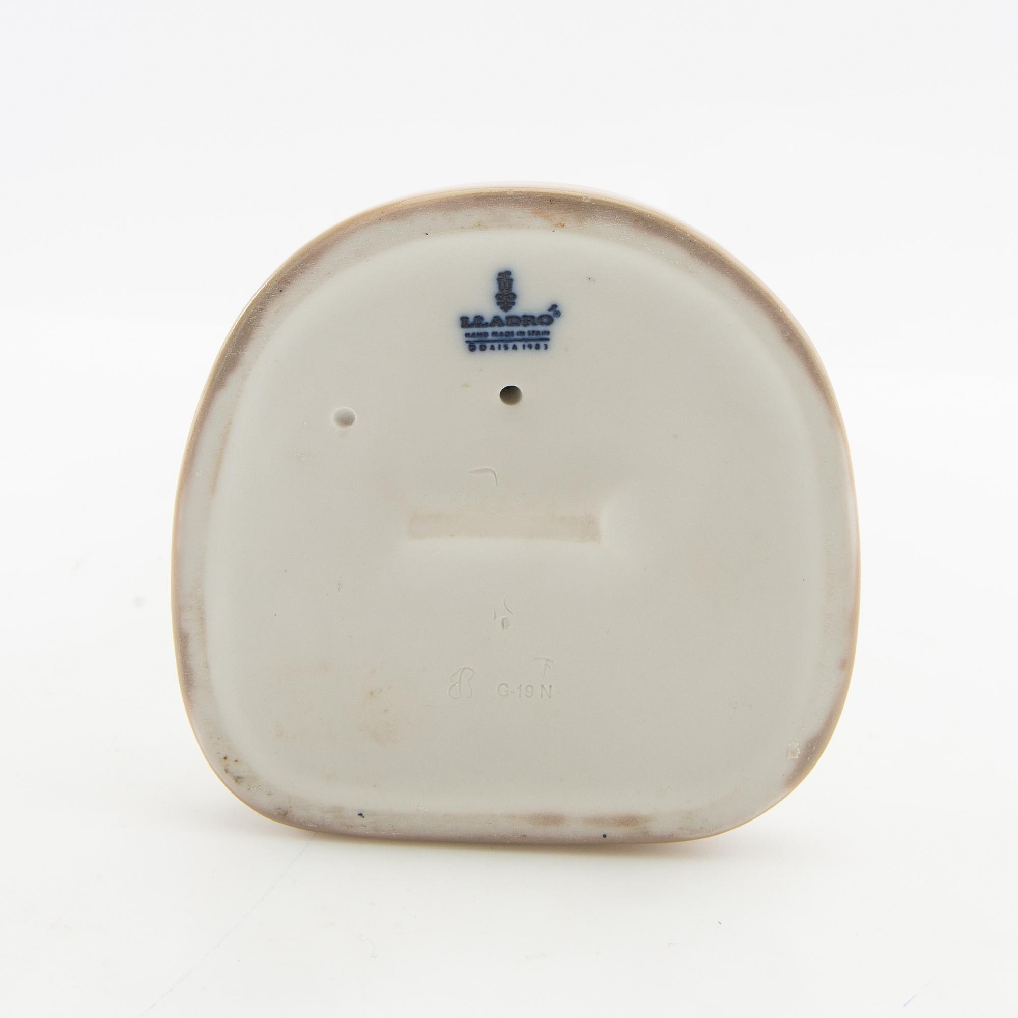 Sculpture, Lladró Spain, 1984.