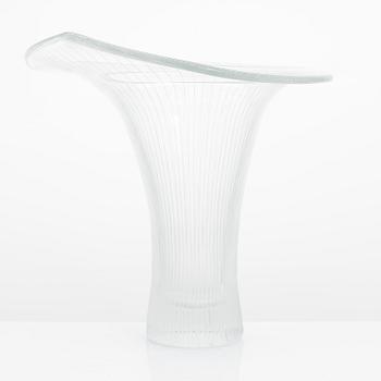 Tapio Wirkkala,  lasia, "Kantarelli", signeerattu Tapio Wirkkala Iittala 46/1986.