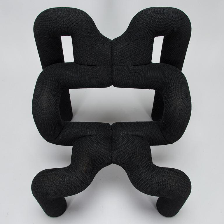 Terje Ekstrøm, fåtölj, "Ekstrem", Stokke Fabrikker, Norge, 1900-talets slut.