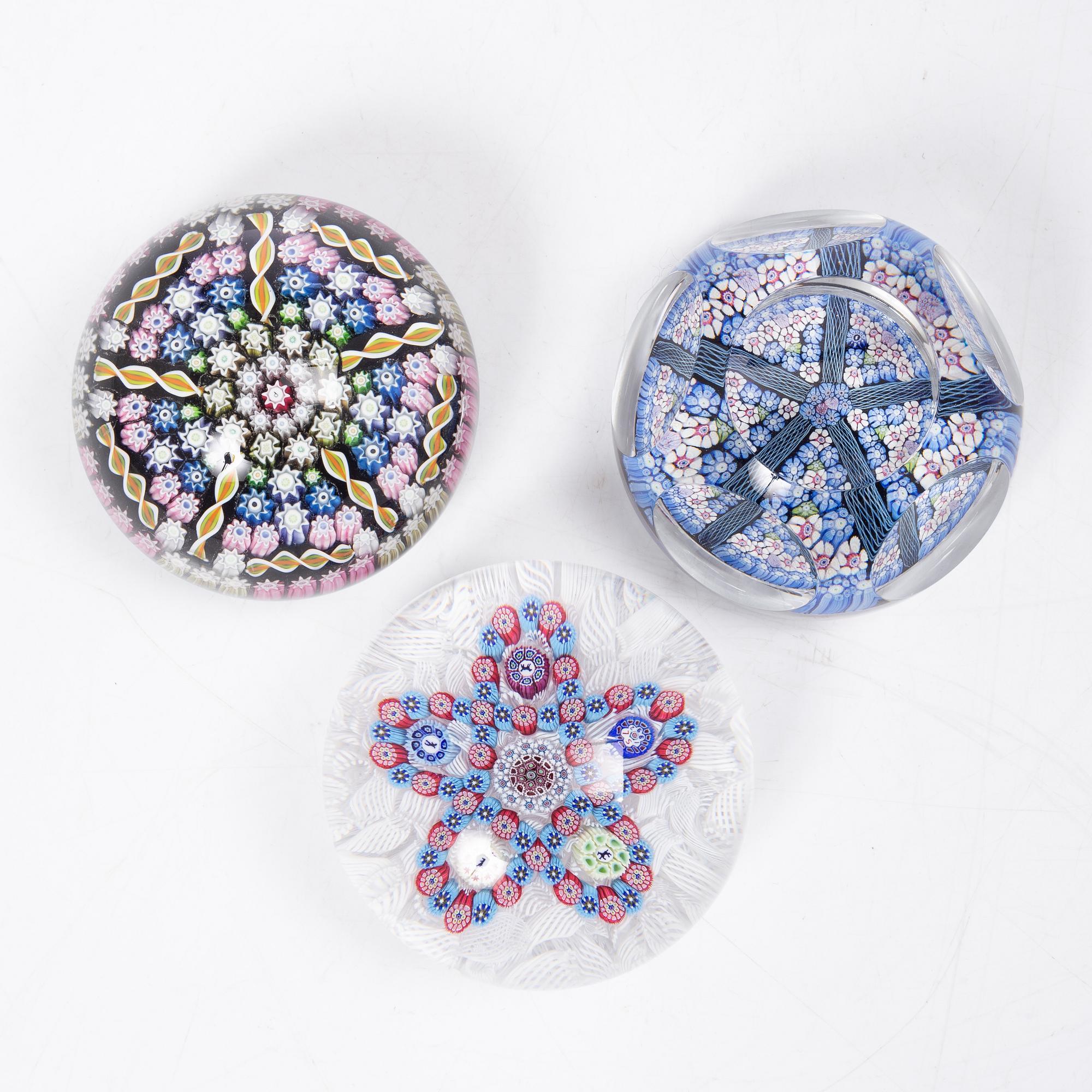 Brevpressar/pappersvikter, 3 st, 1900-talets andra hälft.