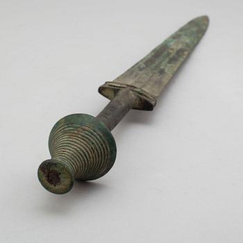 A south Caspian bronze sword cica 1000 B.C. with a probably later pommel.