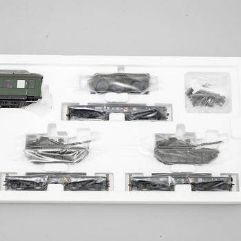Märklin, engines and traincars, scale H0, in boxes.