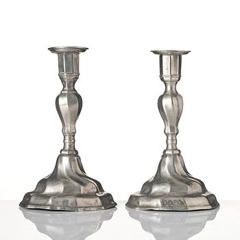 A pair of Rococo pewter candlesticks by G. Östling, Vimmerby (active 1762-90).