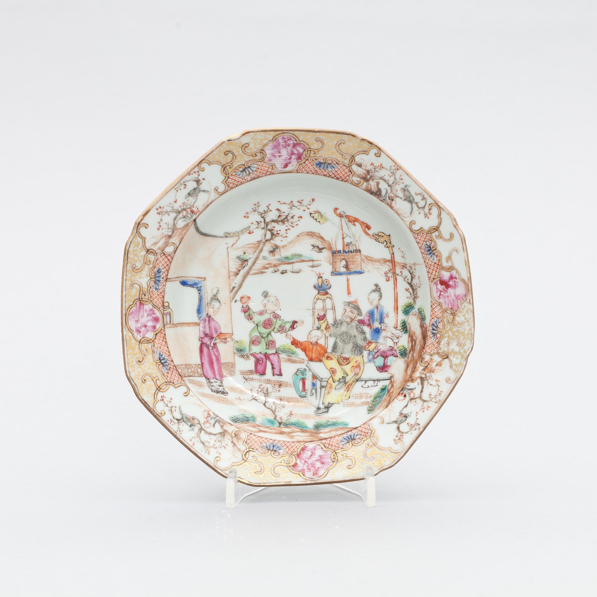 SKÅLFAT, porslin, Qianlong, Kina, 1700-tal.