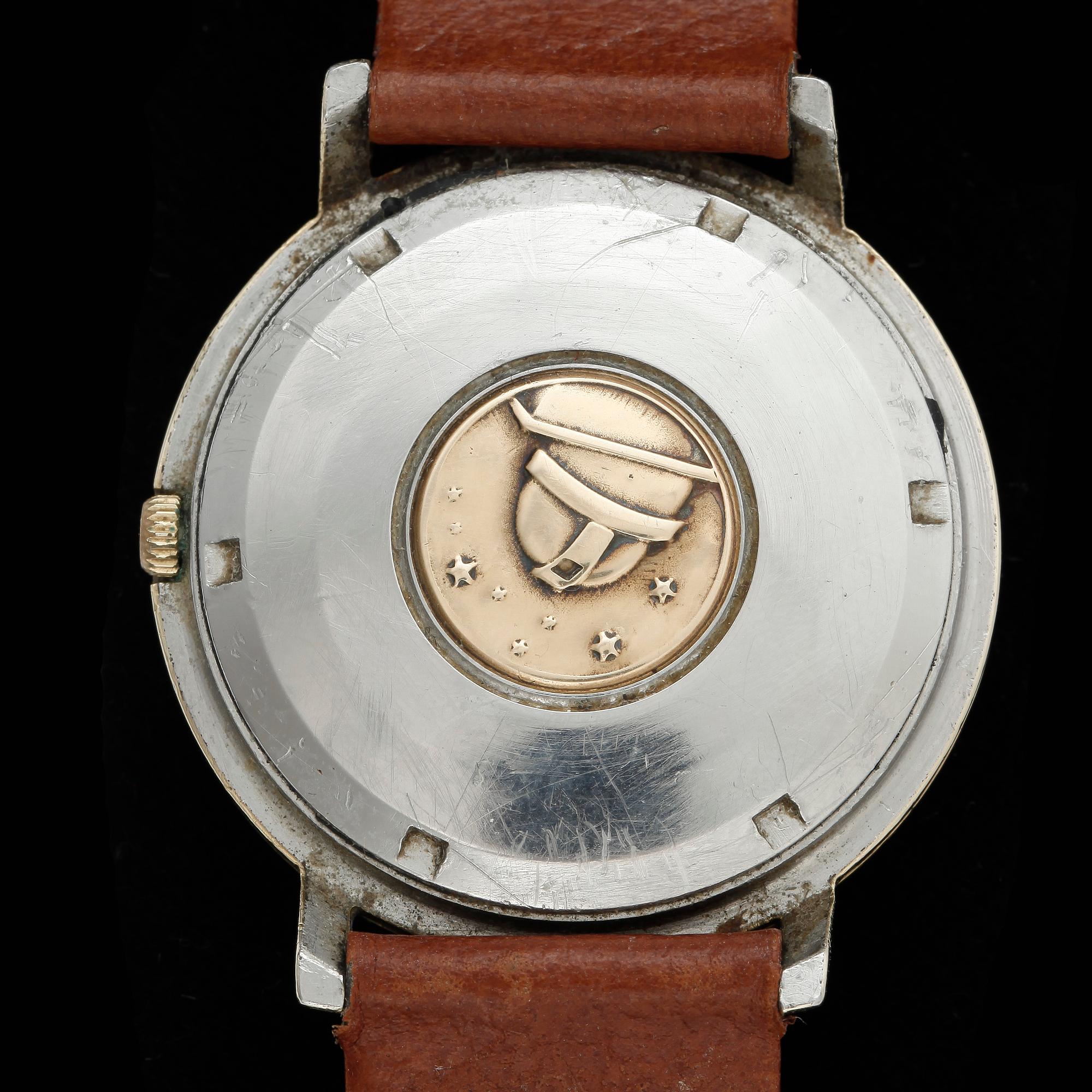 HERRARMBANDSUR, Omega, automatic, Constellation.