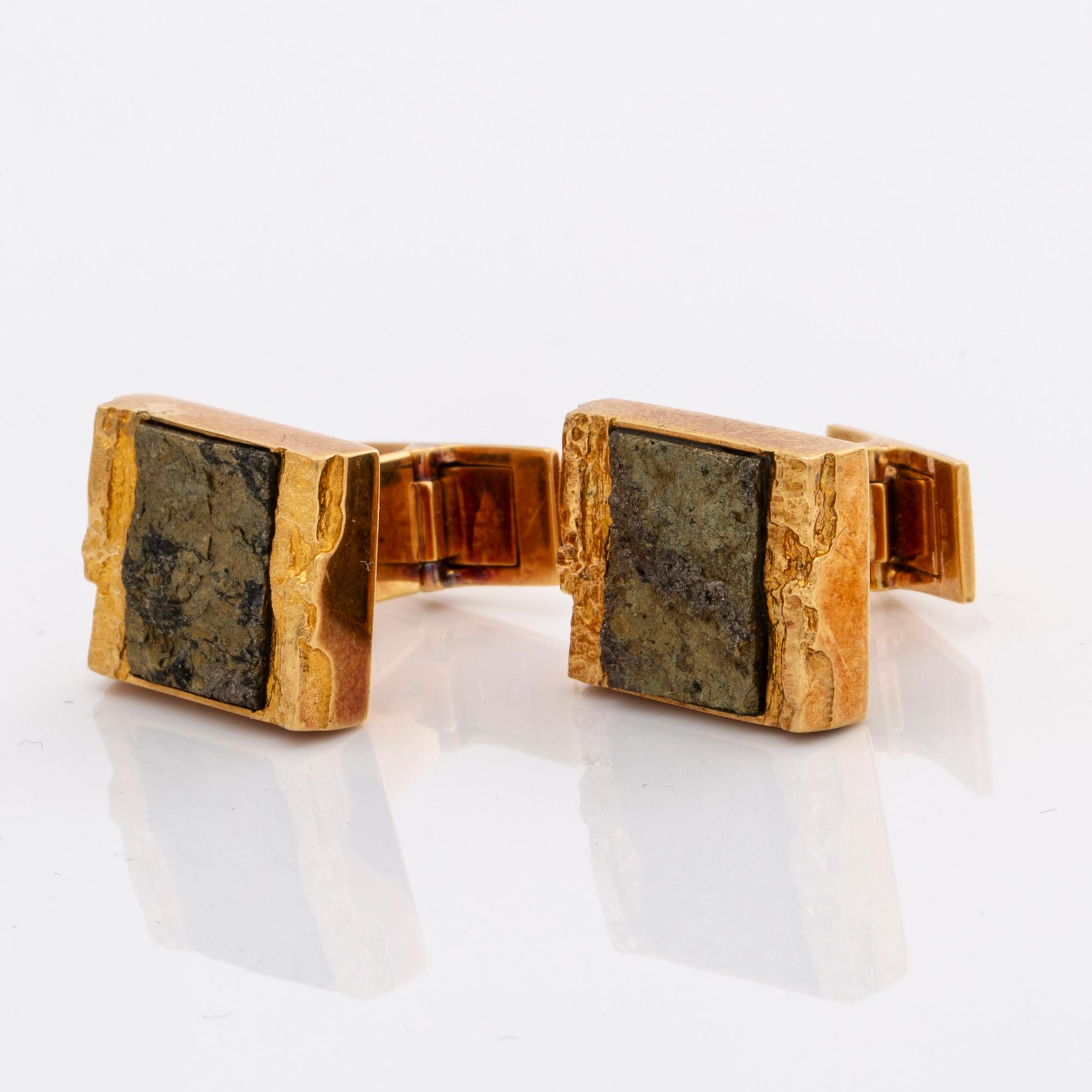 LAPPONIA 18K gold and copper ore, set of ring cufflinks and tie-pin, total weight 33,0 g, Finland 1988, design"Guldsten".