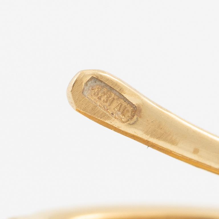 Örhängen, ett par 18K guld med citriner och briljantslipade diamanter.