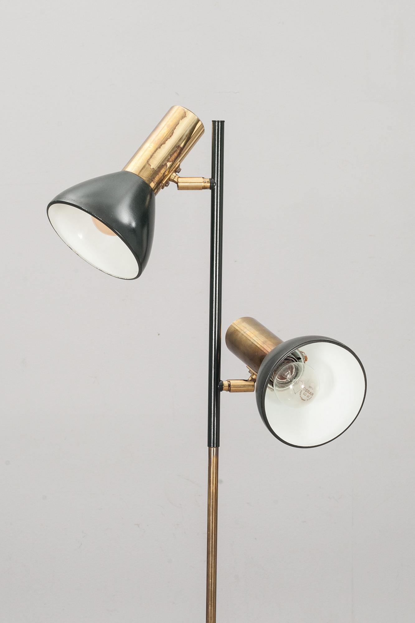 GOLVLAMPA, 1900-talets andra hälft.