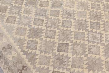 A carpet, Kilim, ca 290 x 208 cm.