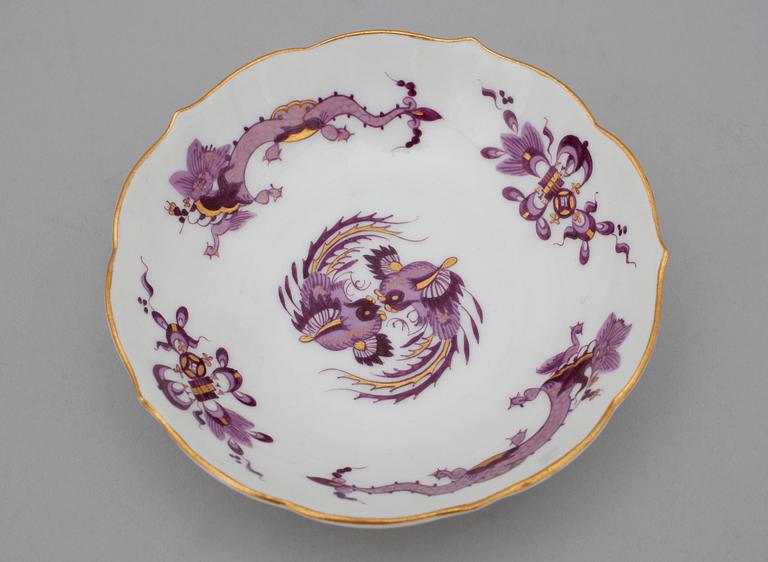 KAFFEKOPPAR MED FAT, 6+2 st. Porslin, Meissen. 1900-tal.