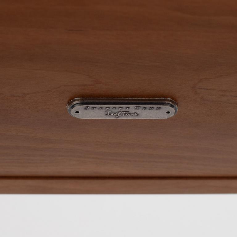 Sebastian Hedengrahn, bordsvitrin, "Fönstergrönska", Firma Svenskt Tenn.