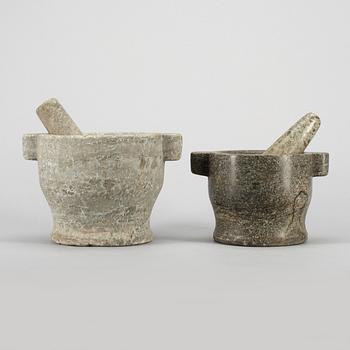 MORTLAR, 2 st, kolmårdsmarmor, 1800-/1900-tal.