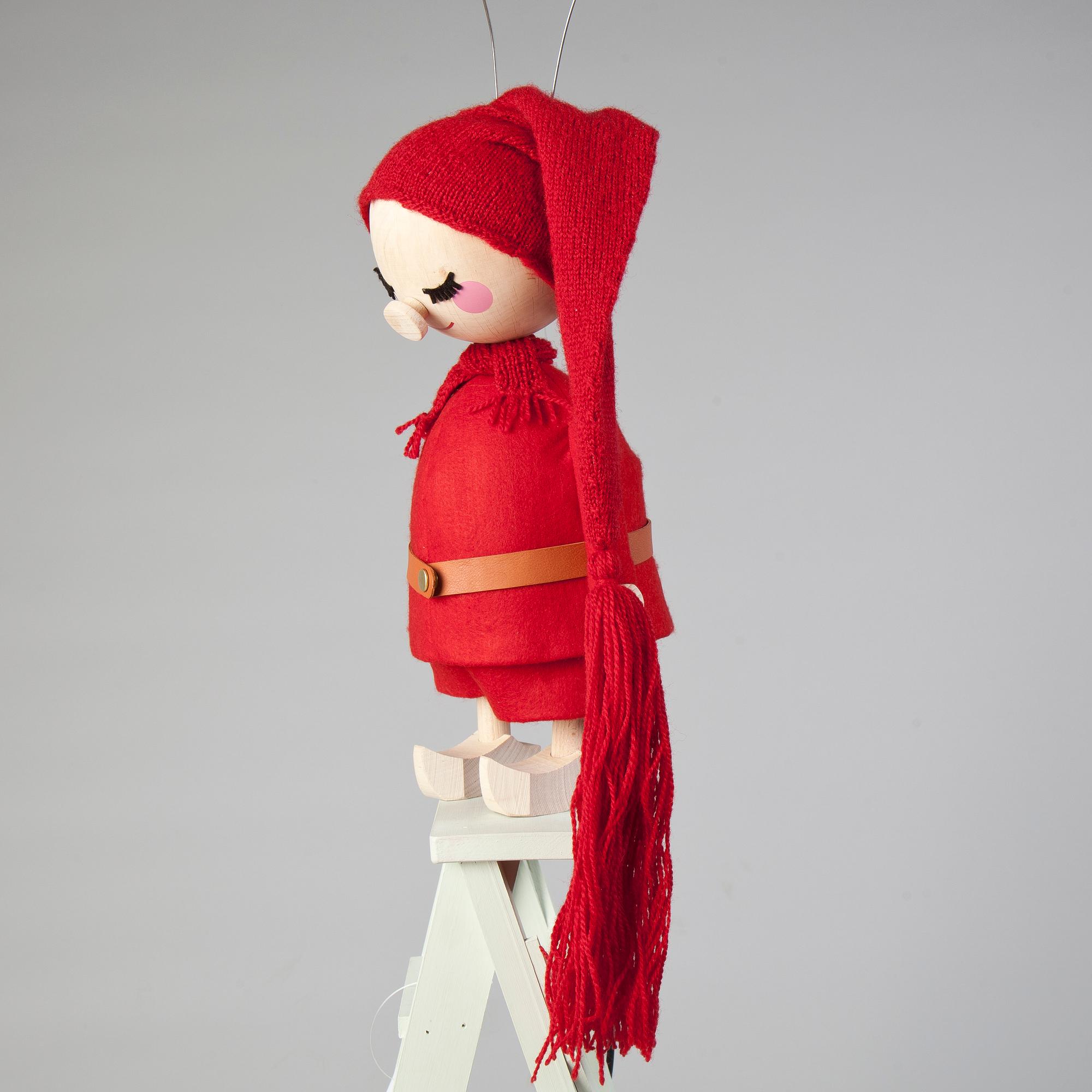 NISSE SNARK, NK 2014, JoAnn Tan Studio.