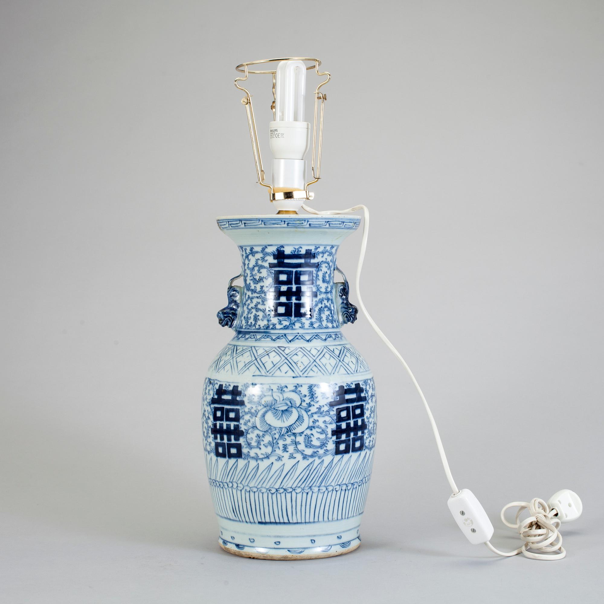 VAS, porslin, Kina, 1800-tal.