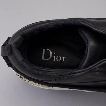 Sneakers by Christian Dior. Size 38 1/2.