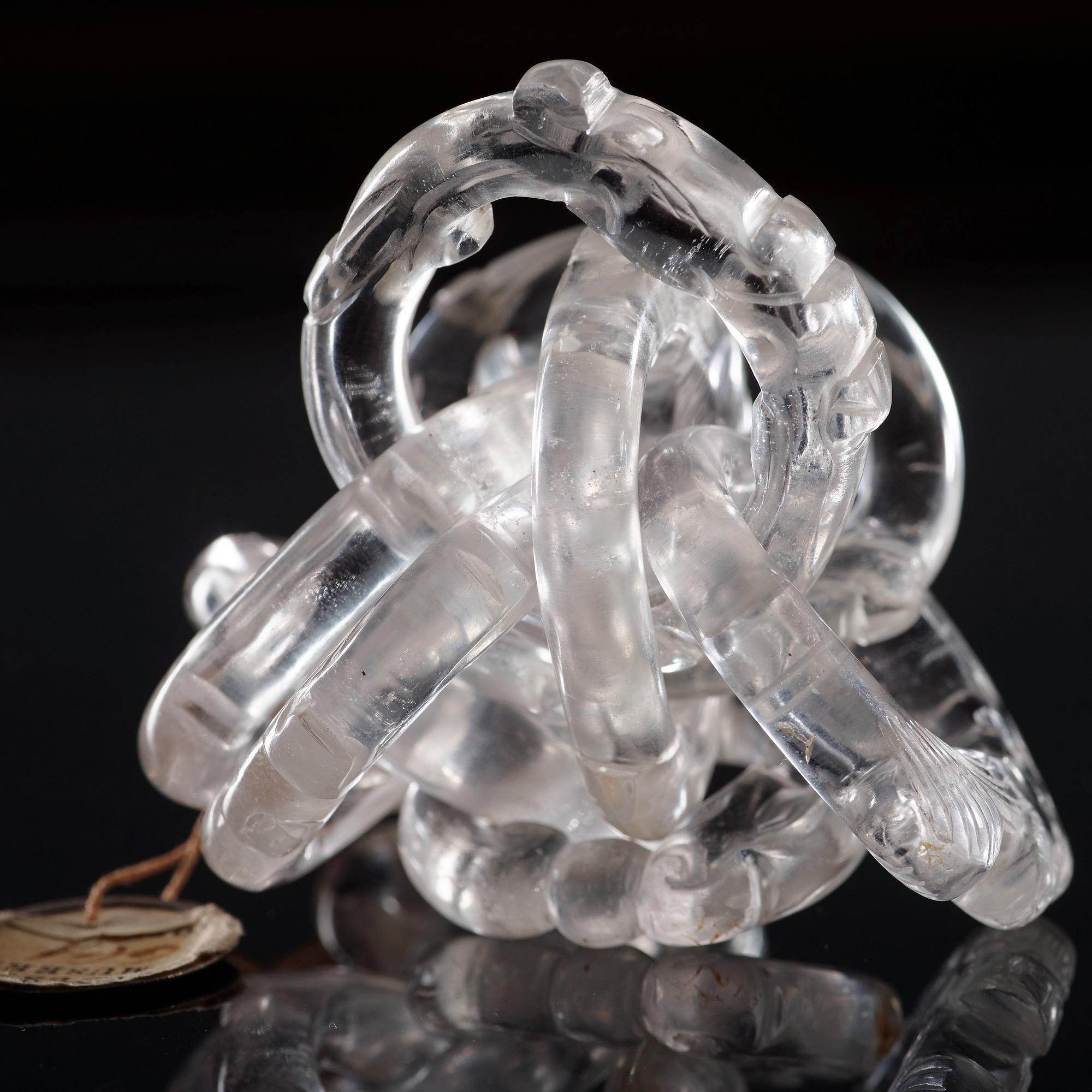A rock crystal chain link, Qing dynasty (1644-1912).