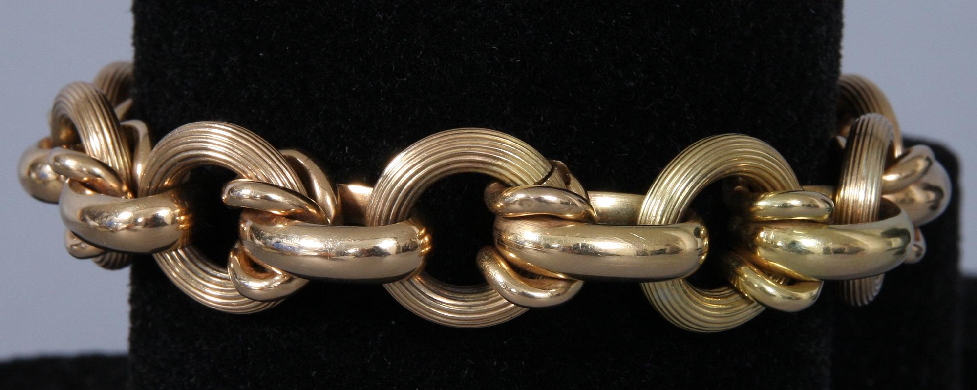 ARMBAND, guld 18k, 39 gram.