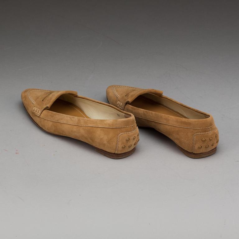 SKOR, Tod's.