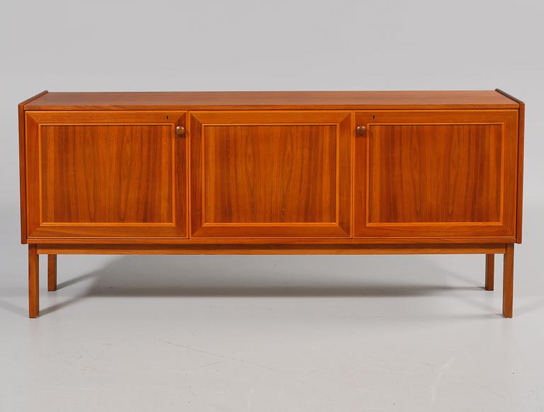 SIDEBOARD, Sverige, omkring 1900-talets mitt.