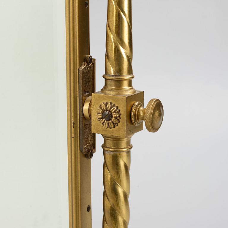 Golvspegel, 1900-talets mitt.