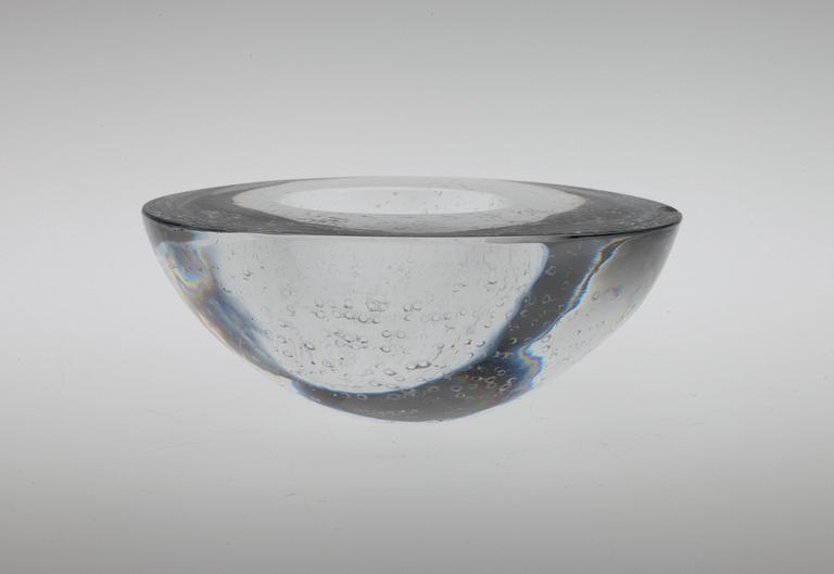 Timo Sarpaneva, LASIVEISTOS.